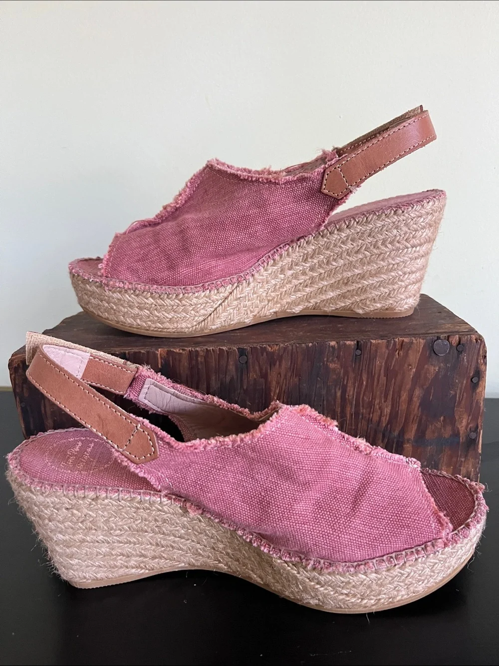 The Toni Pons® Lugano wedge sandal